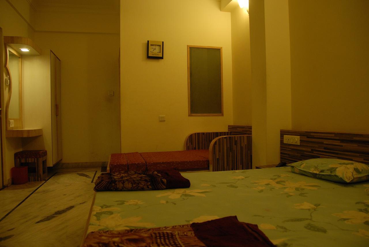 Hotel Vrinda Nāthdwāra Zewnętrze zdjęcie