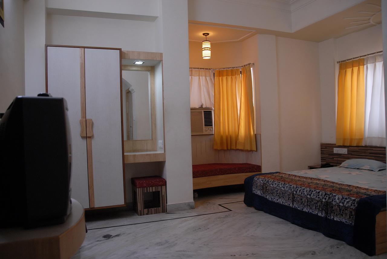 Hotel Vrinda Nāthdwāra Zewnętrze zdjęcie